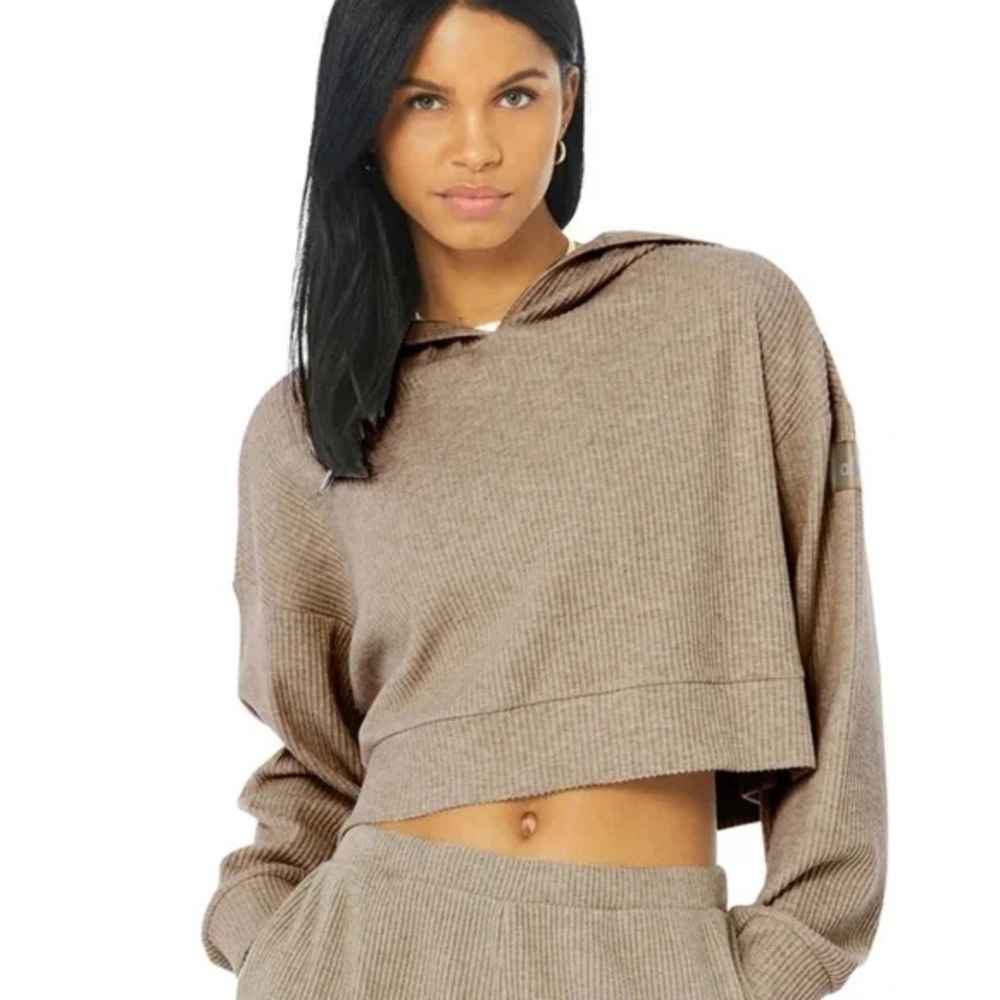 ALO Cropped Sweater